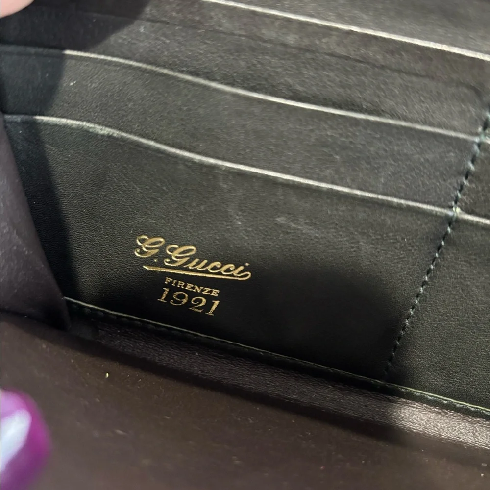 Pre-owned Gucci Black Leather wallet with bamboo tassel. - Picture 8 of 16